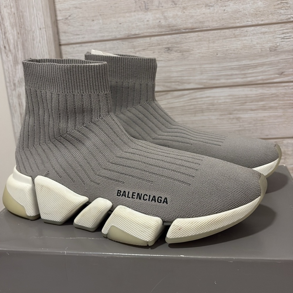 Balenciaga Speed 2.0 in Gray and White